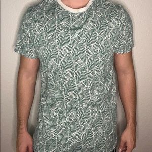 Green Men’s Goodfellow & Co (Target) Shirt - Leaf pattern - White, Cotton, Comfy